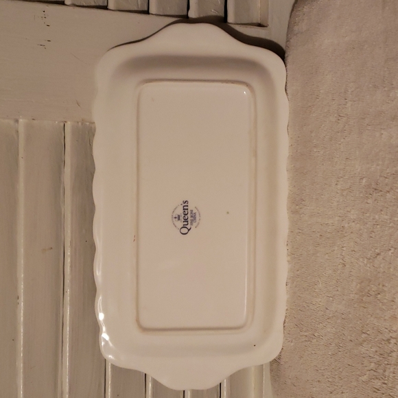 Vintage Queens Serving Plate - Picture 4 of 5